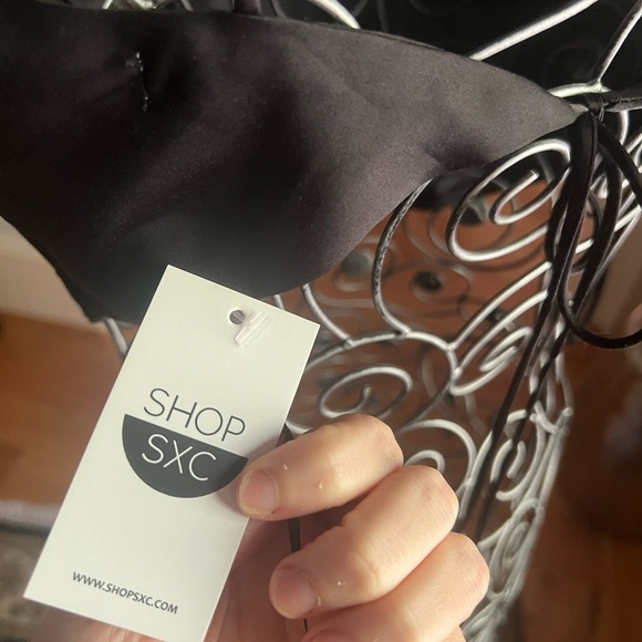 Black Silk Lace Top - Picture 5 of 5